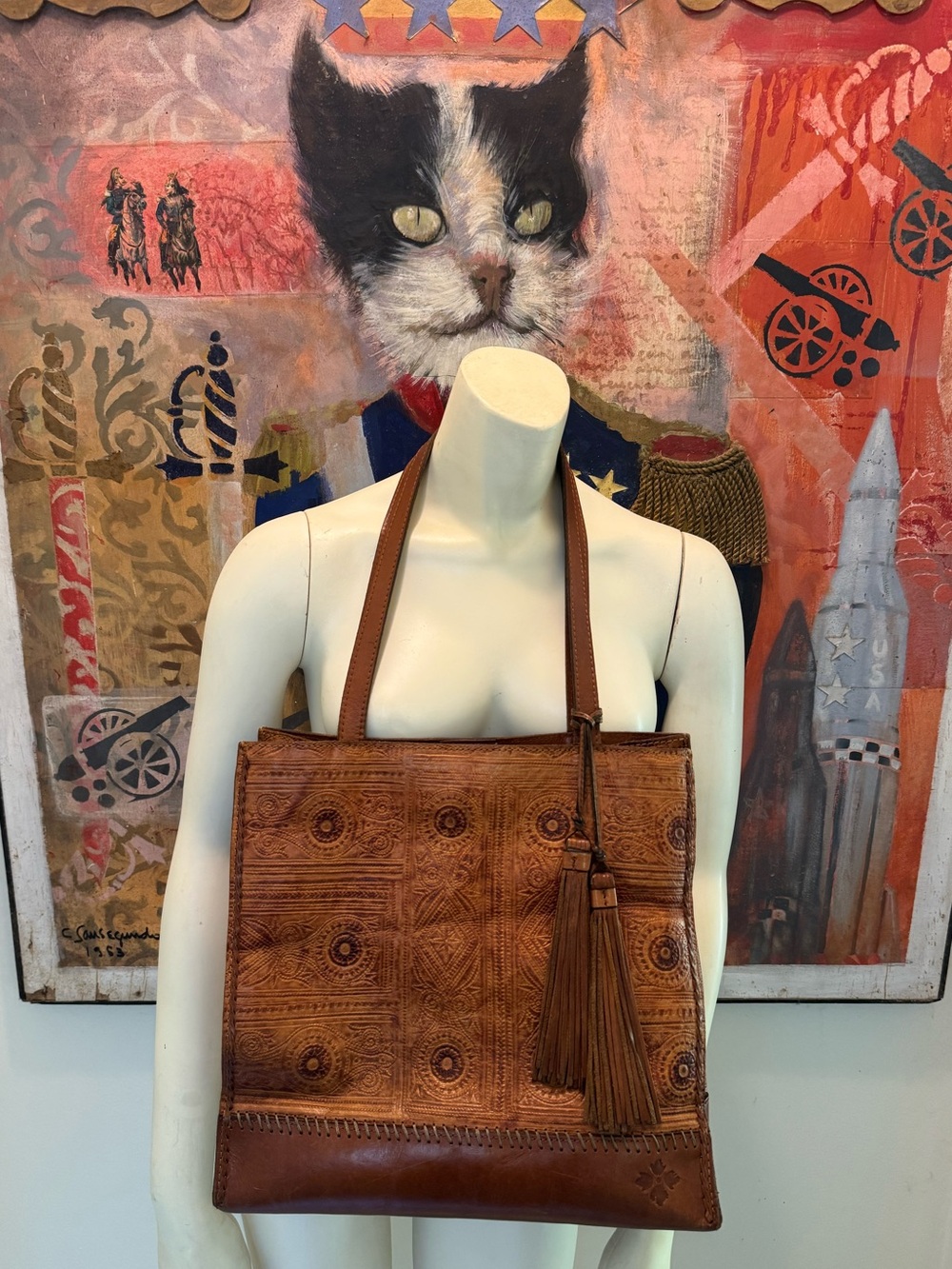 Patricia Nash vintage hand tooled leather tote/shoulder bag, tassel detail EC